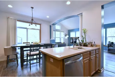 5600 Cloverdale Road, Hanover Park, IL 60133 - Photo 8