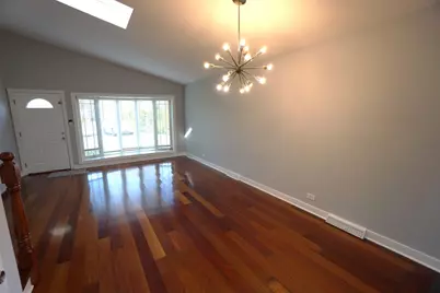 203 Valerie Court, Glenview, IL 60025 - Photo 6