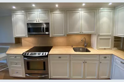 1660 N Lasalle Drive #3205, Chicago, IL 60614 - Photo 4