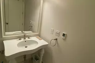 1660 N Lasalle Dr, Chicago, IL 60614 - Photo 16