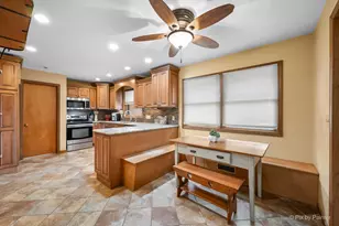 1321 Florence Dr, Sycamore, IL 60178 - Photo 8