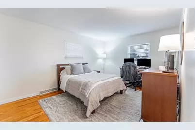 1531 N 9th Avenue, Melrose Park, IL 60160 - Photo 12