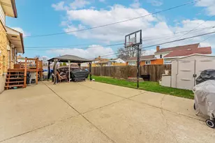 1531 N 9th Ave, Melrose Park, IL 60160 - Photo 24