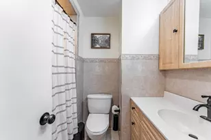 1531 N 9th Ave, Melrose Park, IL 60160 - Photo 12