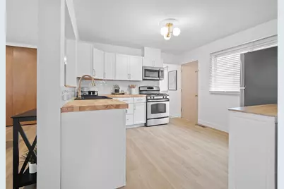 1105 Julienne Drive, Normal, IL 61761 - Photo 6