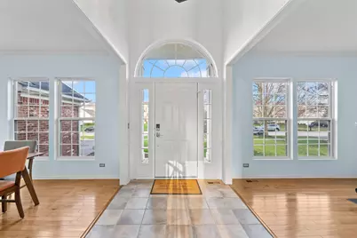 149 Lilac Street, Bolingbrook, IL 60490 - Photo 2