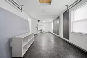 2713 Landen Dr, Melrose Park, IL 60164 - Photo 16