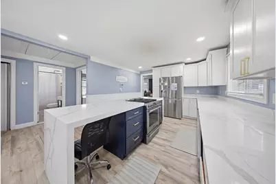 2713 Landen Drive, Melrose Park, IL 60164 - Photo 6