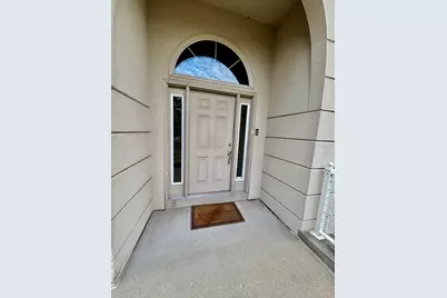 30 Beaconsfield Court #30, Lincolnshire, IL 60069 - Photo 1