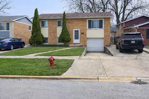 3627 W 121st Pl, Alsip, IL 60803 - Photo 1