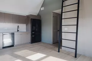 2228 N Kedzie Blvd, Chicago, IL 60647 - Photo 4