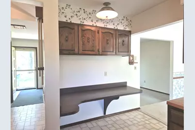 8 Hawthorne Drive, Oswego, IL 60543 - Photo 12