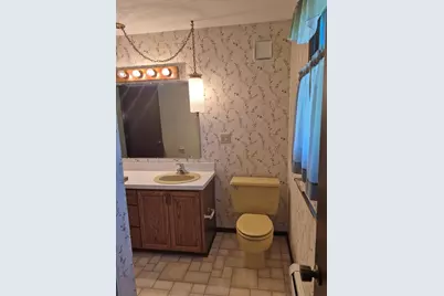 8 Hawthorne Drive, Oswego, IL 60543 - Photo 18