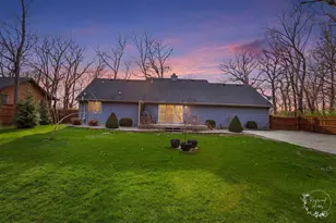 2853 Forsythia Ln, Saint Anne, IL 60964 - Photo 28