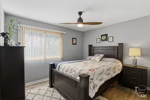 2853 Forsythia Ln, Saint Anne, IL 60964 - Photo 14