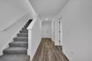 4303 Chelsea Mnr Cir, Aurora, IL 60504 - Photo 4