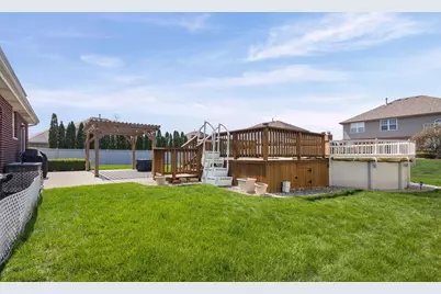 24504 Arrowhead Drive, Manhattan, IL 60442 - Photo 22