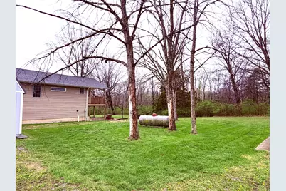 658 Deerfield Road, Walnut Hill, IL 62893 - Photo 20