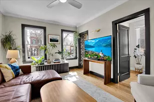 2030 W Shakespeare Ave, Chicago, IL 60647 - Photo 6