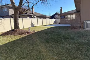 8320 Heather Ln, Tinley Park, IL 60477 - Photo 48