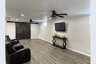 8320 Heather Lane, Tinley Park, IL 60477 - Photo 32