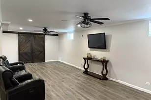 8320 Heather Ln, Tinley Park, IL 60477 - Photo 32