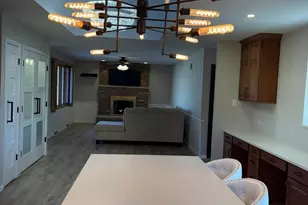 8320 Heather Ln, Tinley Park, IL 60477 - Photo 10