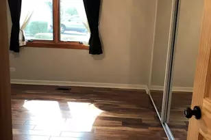 923 Sagamore Dr, Schaumburg, IL 60194 - Photo 6