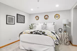 369 Hawthorne Blvd, Glen Ellyn, IL 60137 - Photo 32