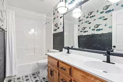 369 Hawthorne Boulevard, Glen Ellyn, IL 60137 - Photo 26