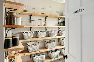 369 Hawthorne Blvd, Glen Ellyn, IL 60137 - Photo 6