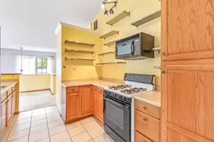 4909 Spencer Ave, Lisle, IL 60532 - Photo 4