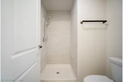 900 W Sunset Drive #505, Glenwood, IL 60425 - Photo 8