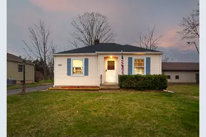 1061 Houston Avenue, Elgin, IL 60120 - Photo 1