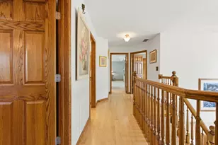 8304 Queen Victoria Ln, Tinley Park, IL 60477 - Photo 12