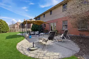 8304 Queen Victoria Ln, Tinley Park, IL 60477 - Photo 26