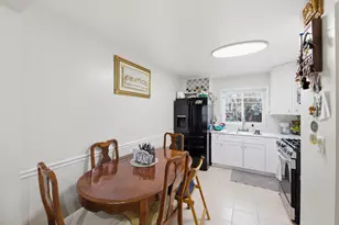 1543 McKool Ave, Streamwood, IL 60107 - Photo 10