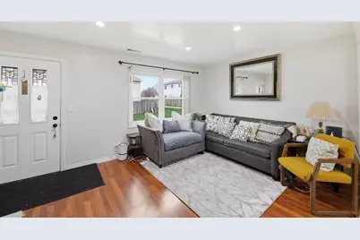 1543 McKool Avenue, Streamwood, IL 60107 - Photo 6