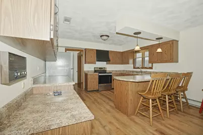 38679 N Pine Grove Avenue, Wadsworth, IL 60083 - Photo 8