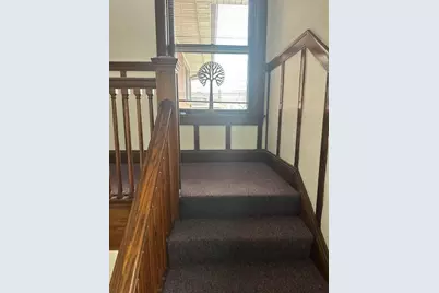 6758 S Jeffery Boulevard, Chicago, IL 60649 - Photo 16