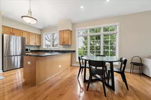 1164 S Hiddenbrook Trail, Palatine, IL 60067 - Photo 10