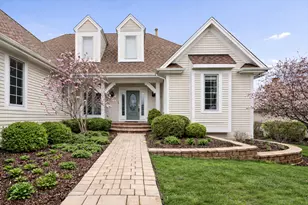 1164 S Hiddenbrook Trail, Palatine, IL 60067 - Photo 2
