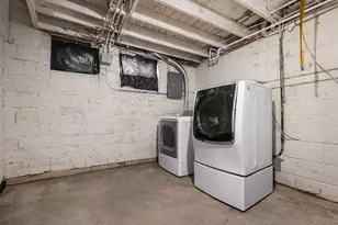 2922 Collins St, Rockford, IL 61109 - Photo 16