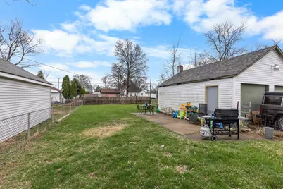 2922 Collins Street, Rockford, IL 61109 - Photo 2