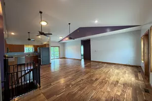 18760 Hillside Rd, Morrison, IL 61270 - Photo 6