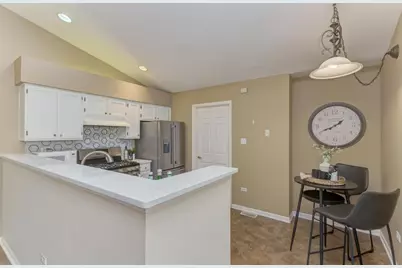 833 Havenshire Road #833, Naperville, IL 60565 - Photo 12