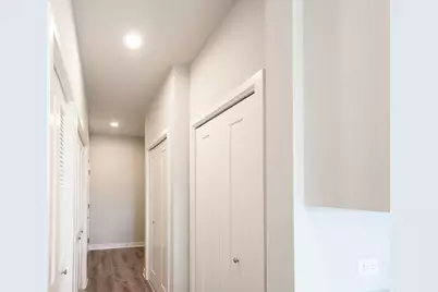 3188 S Archer Avenue #301, Chicago, IL 60608 - Photo 6