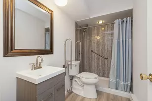 3001 Heritage Dr, Joliet, IL 60435 - Photo 16