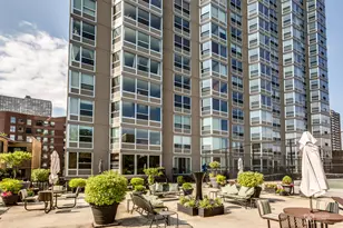 720 W Gordon Terrace, Chicago, IL 60613 - Photo 10