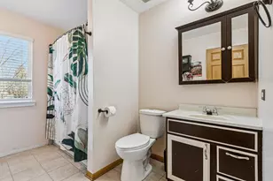 43144 N Lake Ave, Antioch, IL 60002 - Photo 12